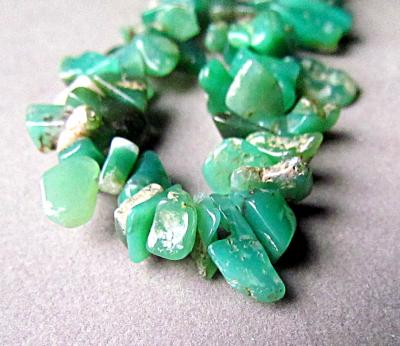 Chrysoprase, Bio, Shards