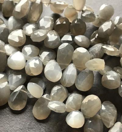 Moonstone, Grey, Pear, 8 mm