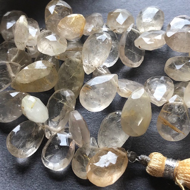 Quartz, Golden Rutilated, Pear, 9 mm